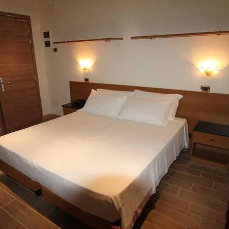 Hotel Street Comacchio